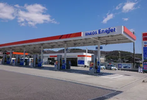 メガセルフ_土岐_店舗外観