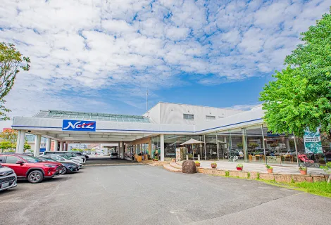 ネッツトヨタ南国株式会社_本店_店舗外観