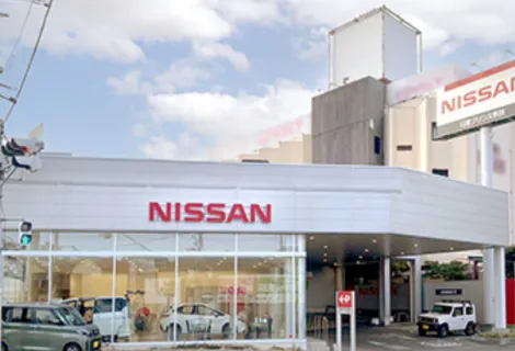 日産プリンス奈良販売株式会社_生駒店_店舗外観