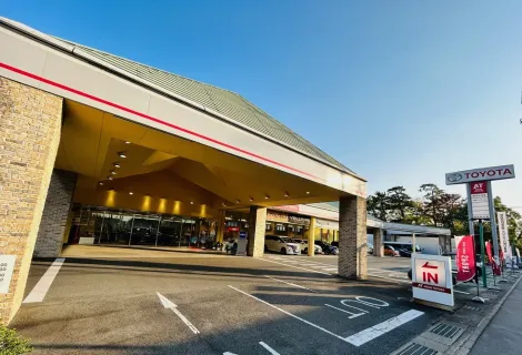 株式会社ATグループ_岡崎インター店_店舗外観