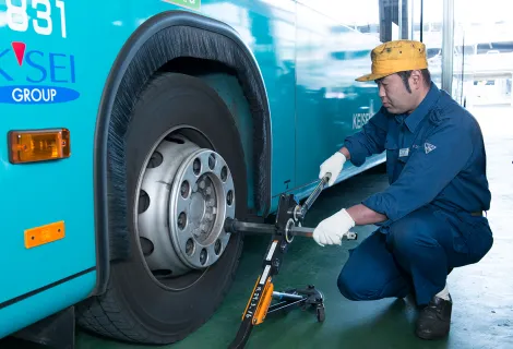京成自動車整備株式会社_習志野工場_スタッフ