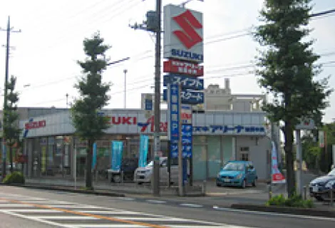 久喜三菱・久喜中央三菱自動車販売株式会社_スズキアリーナ加須中央店_外観