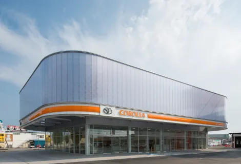 トヨタカローラ山梨＿甲府本店＿店舗外観