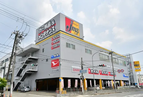 トヨタモビリティ新大阪_ダイハツ ジェームス茨木店_外観