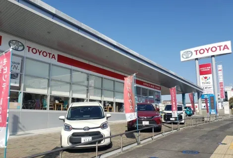 トヨタモビリティ新大阪_くずは北山店_外観