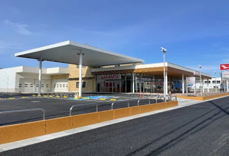 和歌山ダイハツ販売株式会社＿大浦店＿店舗外観
