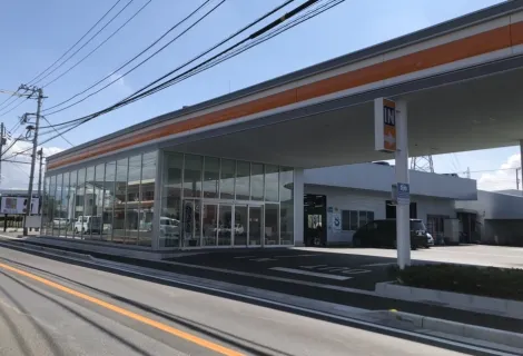 トヨタカローラ山梨＿昭和店＿店舗外観