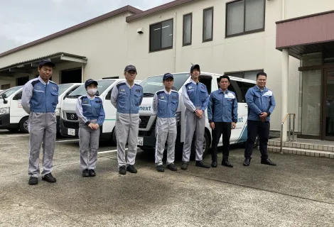 ロジスネクスト中部株式会社_沼津支店 裾野整備センター_スタッフ集合1