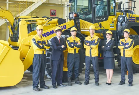 コマツ富山株式会社　作業背景