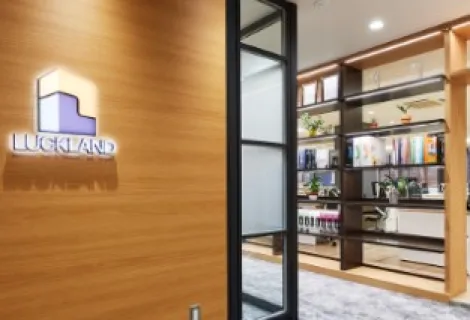 株式会社ラックランド_東京本社_内観