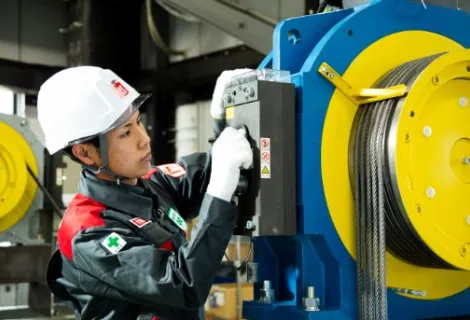 ジャパンエレベーターサービスホールディングス株式会社_メンテナンス4