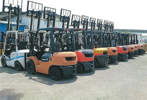 和晃商事株式会社_本社_建機1