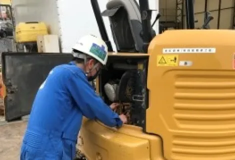 東京レンタル株式会社_相模原営業所_作業風景