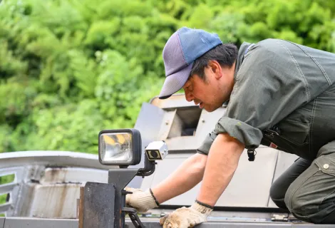 あすかレンタル株式会社　作業背景
