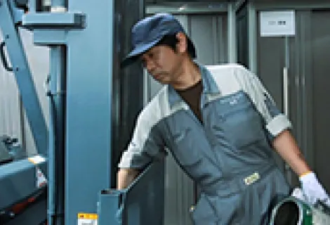 キユーソーサービス株式会社　作業背景