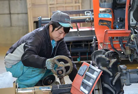 株式会社北陸近畿クボタ　作業背景