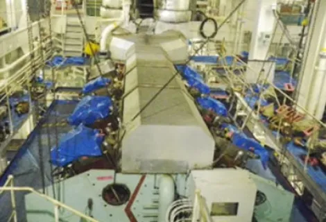 株式会社大幸_磯子工場_大型2サイクルエンジン