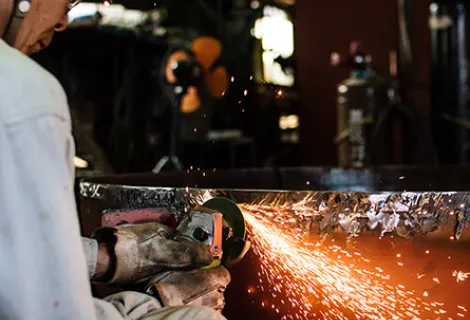 大裕株式会社　作業背景