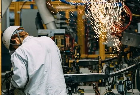 東プレ九州株式会社＿技工士