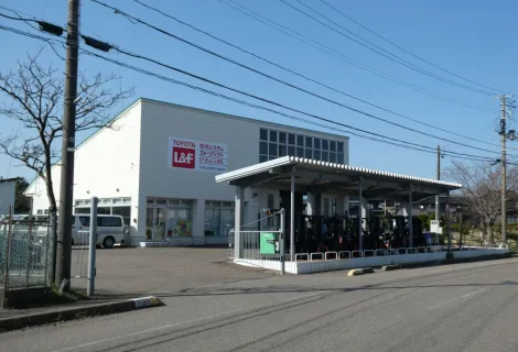 トヨタＬ＆Ｆ新潟株式会社_上越営業所_外観