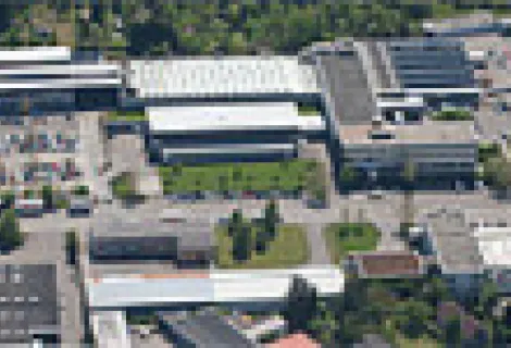 日本フェルスター株式会社　会社　外観