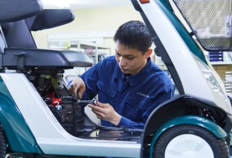 株式会社シンエンス　作業背景