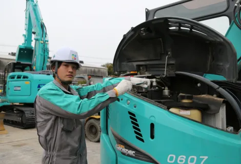 コベルコ建機トータルサポート株式会社　整備背景