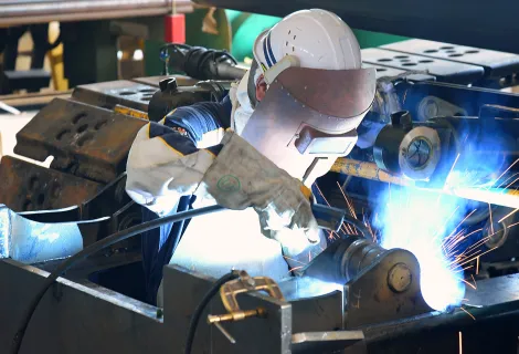 住友建機販売株式会社_埼玉支店_整備風景