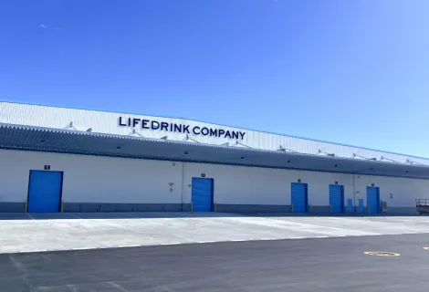 株式会社ライフドリンクカンパニー 御殿場工場