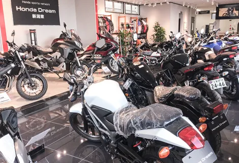有限会社ウイングタカダ　Honda Dream新潟東