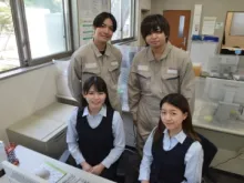 株式会社レンタルのニッケン_岡崎営業所_スタッフ集合