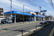 ユーロード長丘店