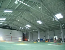 株式会社ユーロトランス_本社_自動車整備工場