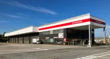 青森日野自動車株式会社_店舗正面