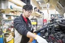株式会社サコダ車輌_軽自動車専門店サコダ_スタッフ