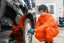 車検の速太郎株式会社エムエフノースジャパン_スーパーアップル青森店_作業