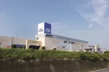 株式会社ホワイトハウス_プジョー三重四日市_店舗画像
