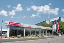 株式会社ATグループ_西春店_店舗外観