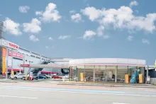 株式会社ATグループ_牛久保店_店舗外観