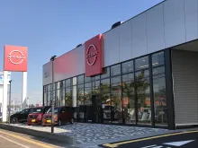 埼玉日産自動車株式会社_与野店_外観