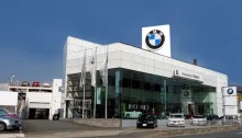 ジーライオングループ_Hanshin BMW 高槻支店_外観