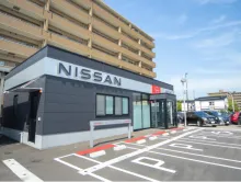 UCAR野々市店_店舗外観