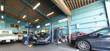 有限会社安部自動車_本社_店舗内装