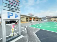 長野ダイハツ販売株式会社_飯田かなえ店_店舗外観