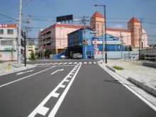 日章自動車興業　株式会社