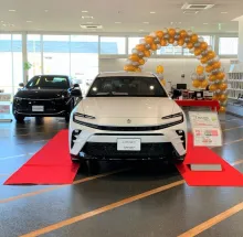 岐阜トヨタ自動車株式会社_関店_店舗内装
