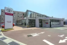 山口トヨタ自動車株式会社_下関北店_店舗外観