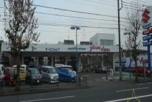 株式会社スズキ自販南東京_スズキアリーナ東久留米_外観