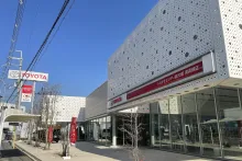 トヨタモビリティ新大阪_南高槻店_外観