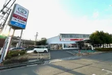 トヨタモビリティ新大阪_寝屋川店_外観